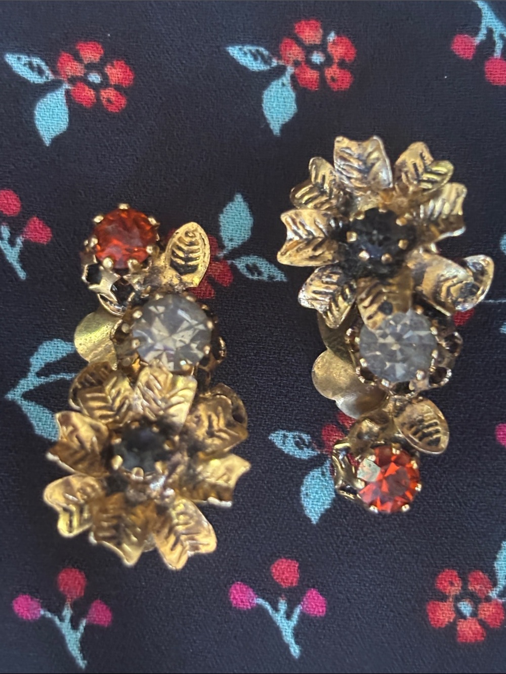 Signed Amourelle rhinestone Clip on climber Earrings - Picture 1 of 3